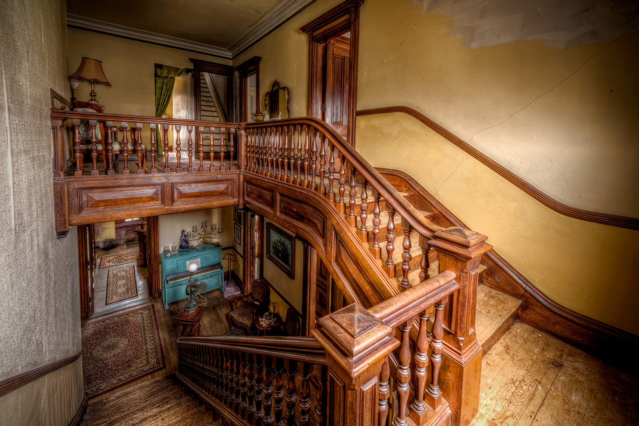 A Spooky Night at the SK Pierce Mansion Spooky Southcoast